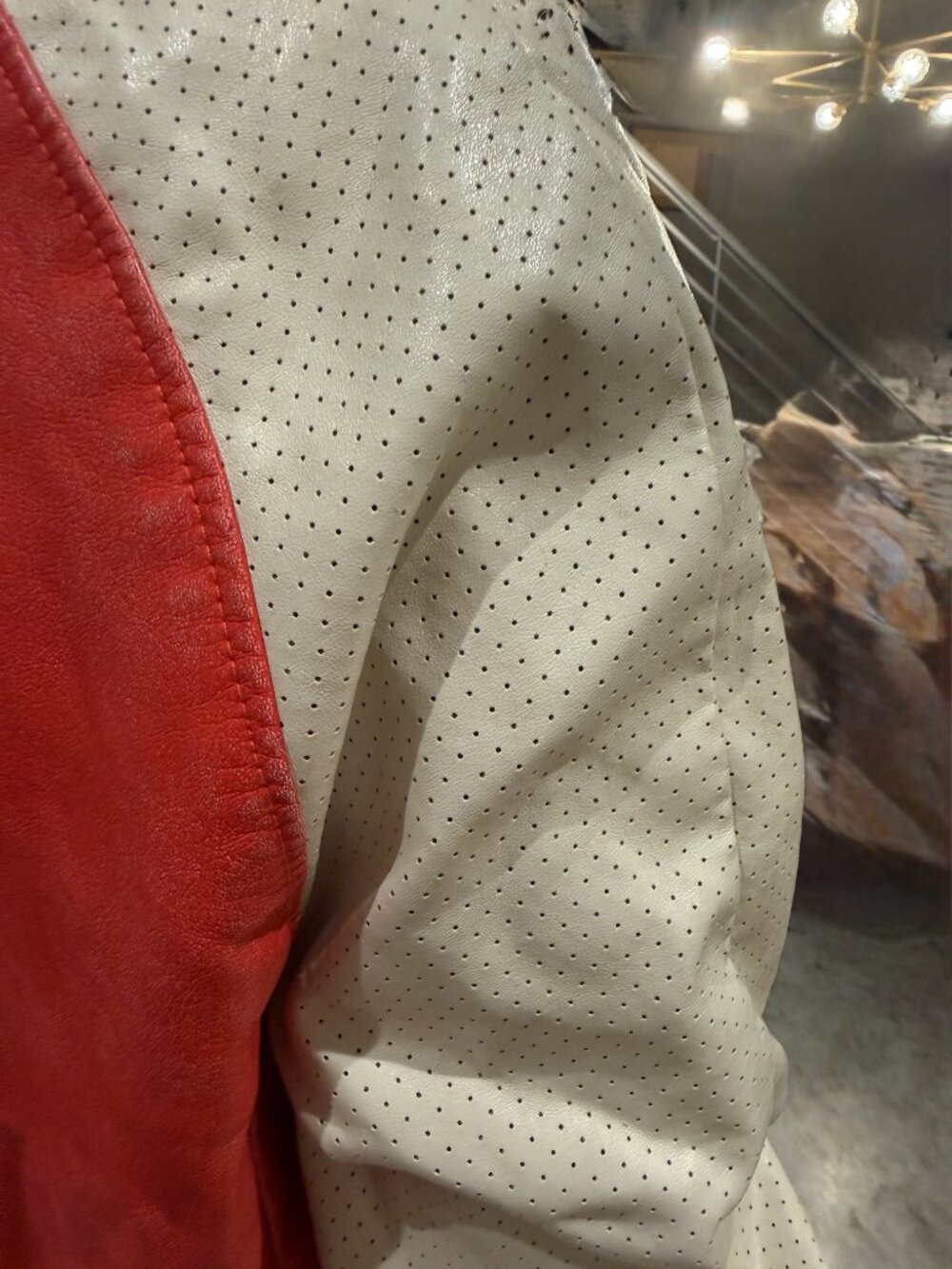 Members Only Varsity Bomber Jacket Red Cream Faux Leather Y2K Retro Sz M - Picture 10 of 10